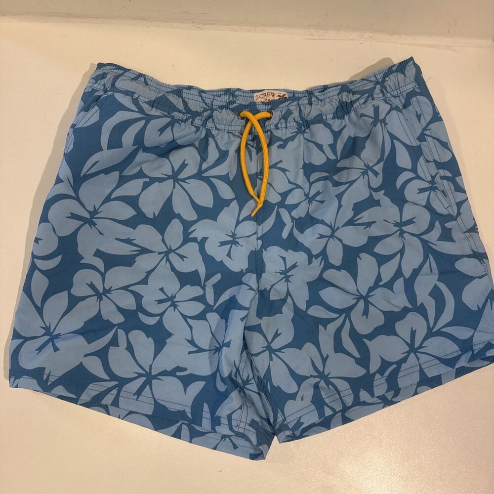 JCrew Flex Swim Trunks MENS LARGE Blue Tropical Palm Leaf Swim Shorts Drawstring